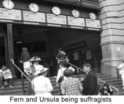 suffragists_fernartz